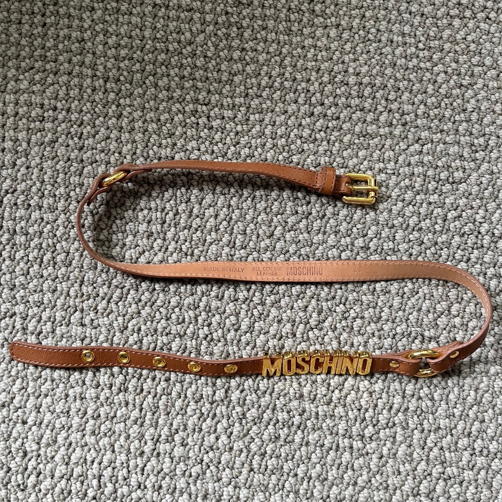 Moschino belt